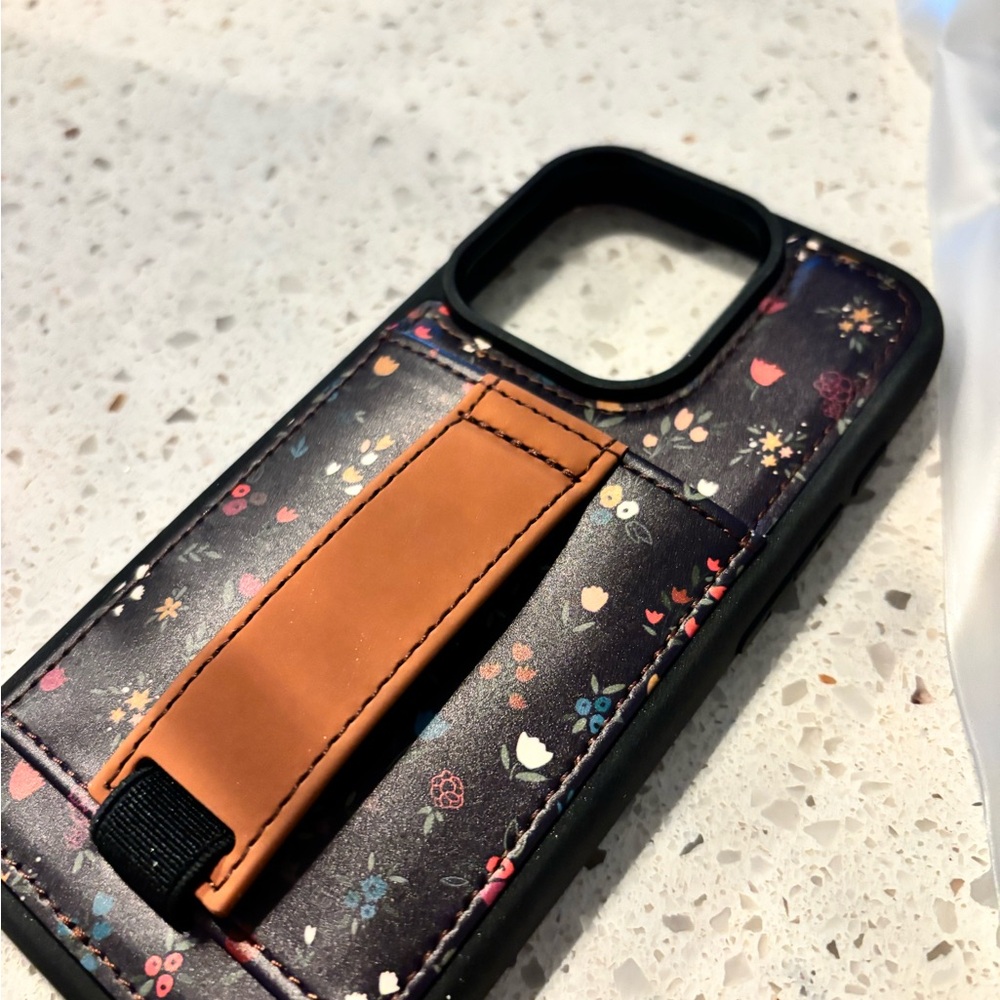 Walli IPhone 15 Pro phone case. New.